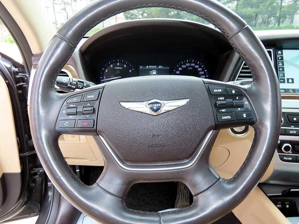 Genesis G80 - Vista 8