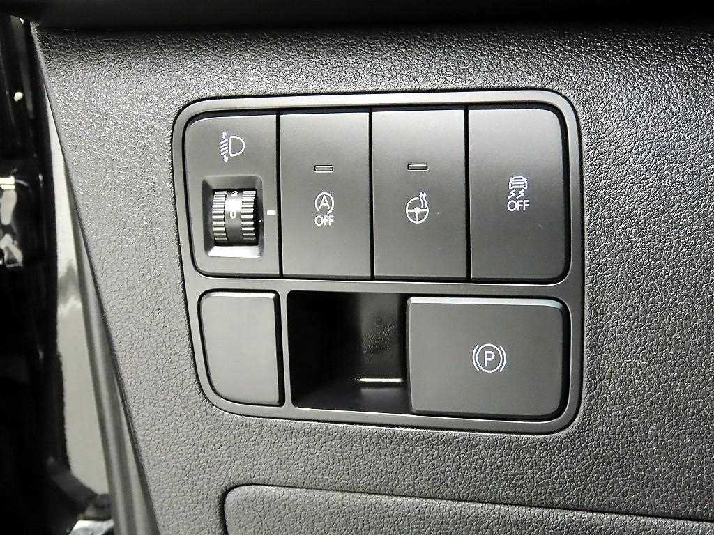 HYUNDAI Staria - Vista 12