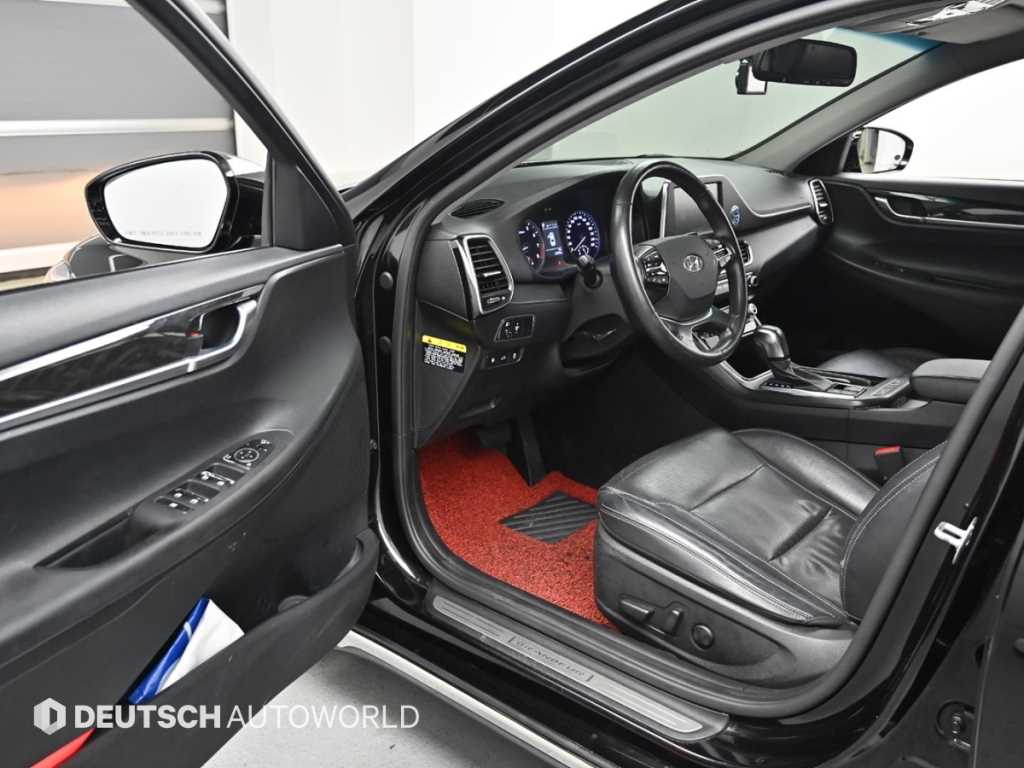 HYUNDAI Grandeur - Vista 11