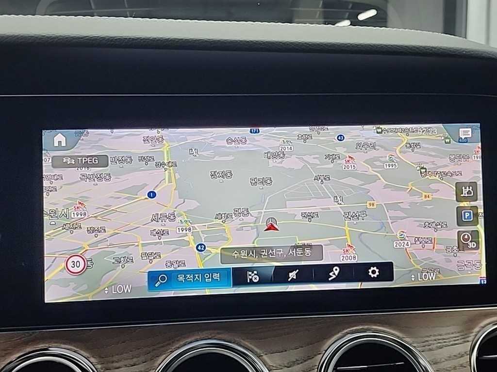 Mercedes Benz E class 2023 Negro - Importación desde Corea - HF Imports Iquique - Foto 16