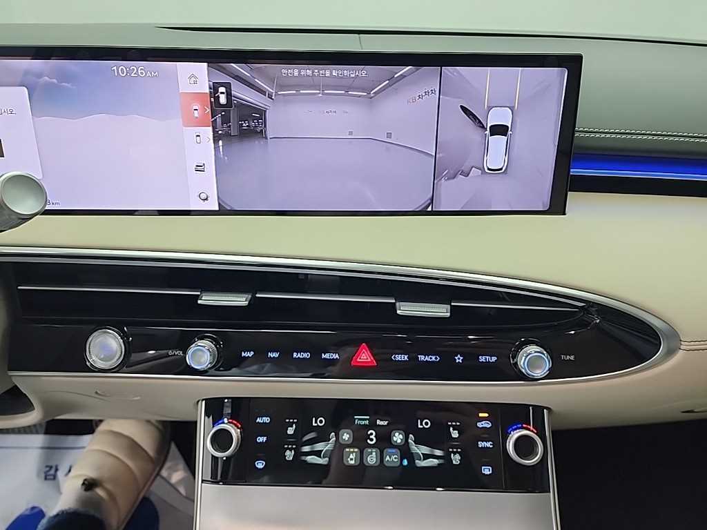 Genesis GV70 - Vista 10