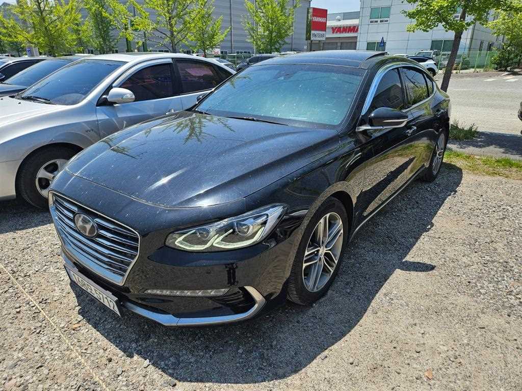 HYUNDAI Grandeur - Vista 2