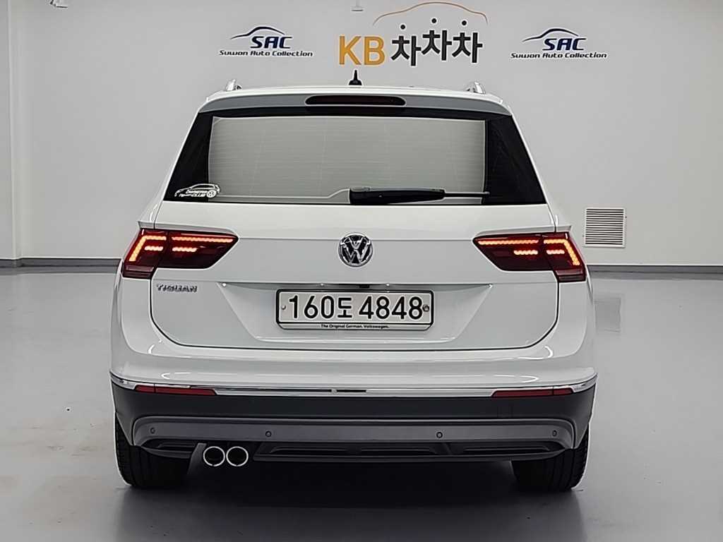 Volkswagen Tiguan - Vista 3