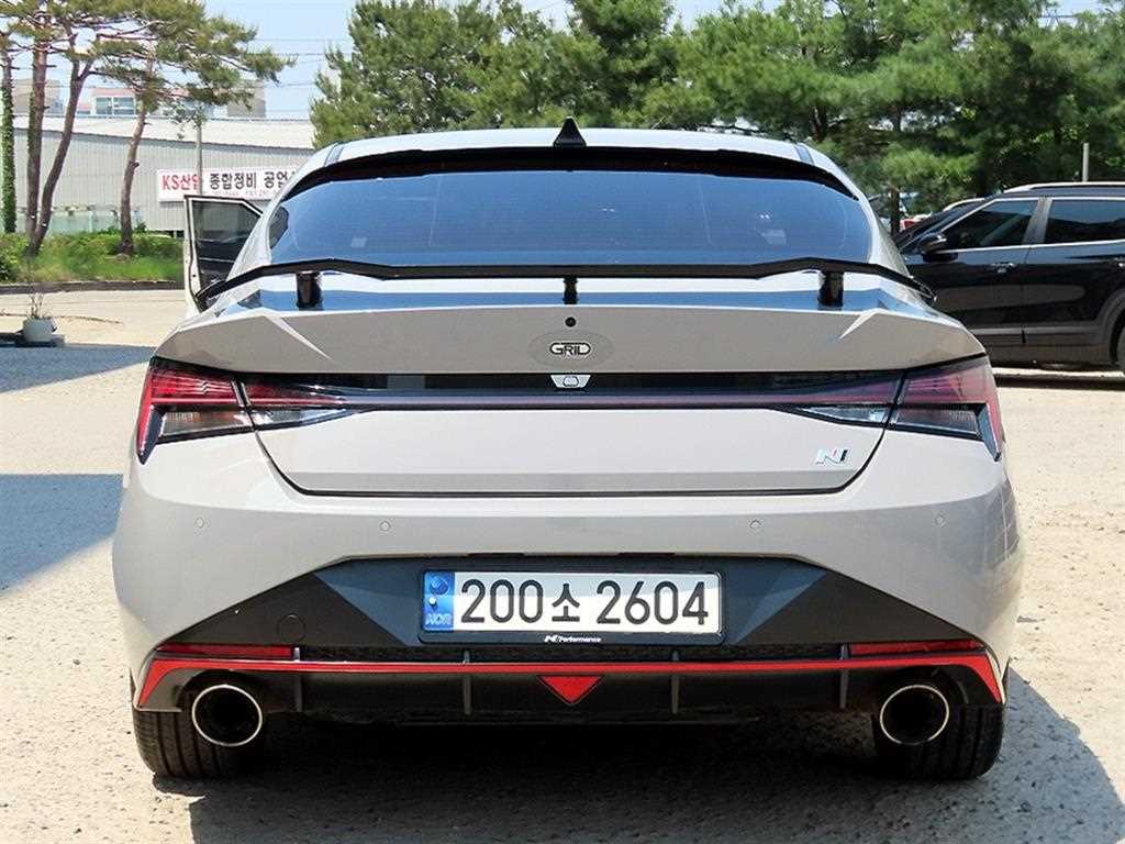 HYUNDAI Avante - Vista 4