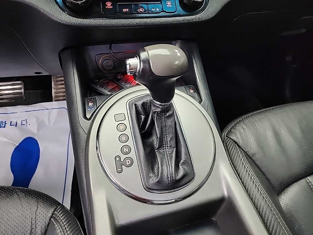 KIA Sportage - Vista 8
