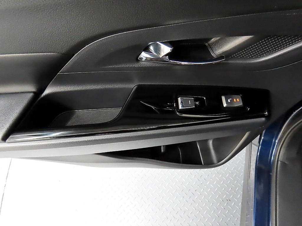 Ssangyong Korando - Vista 12