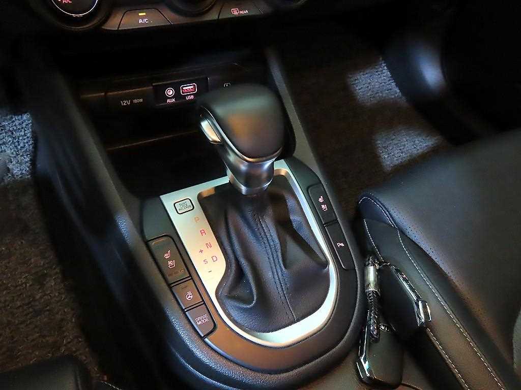 KIA K3 - Vista 12