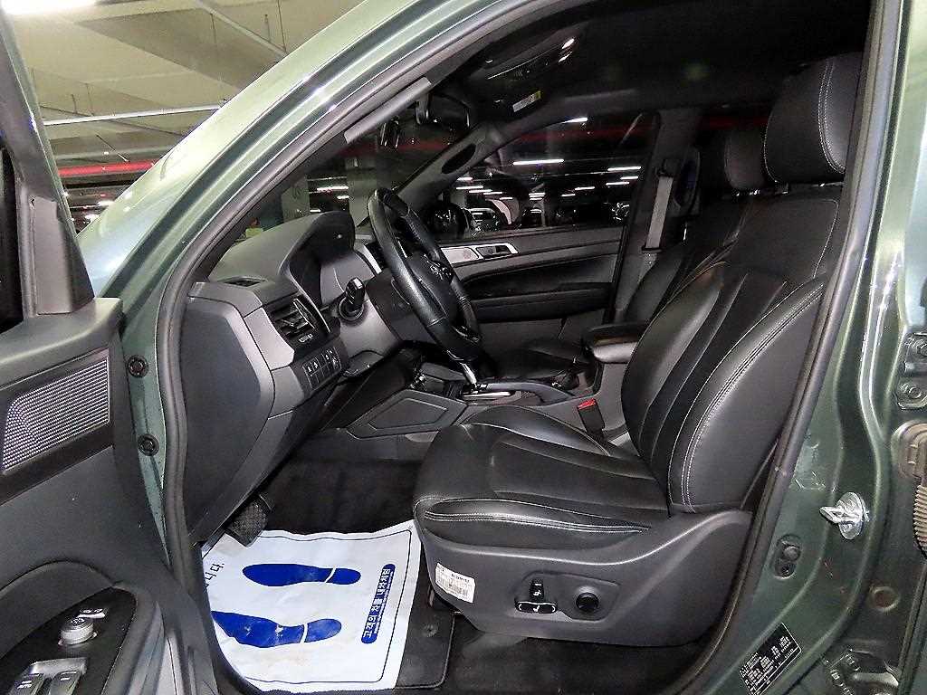 Ssangyong Rexton - Vista 6