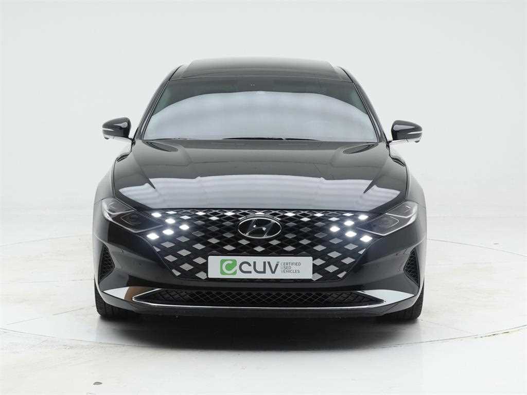 HYUNDAI Grandeur - Vista 2