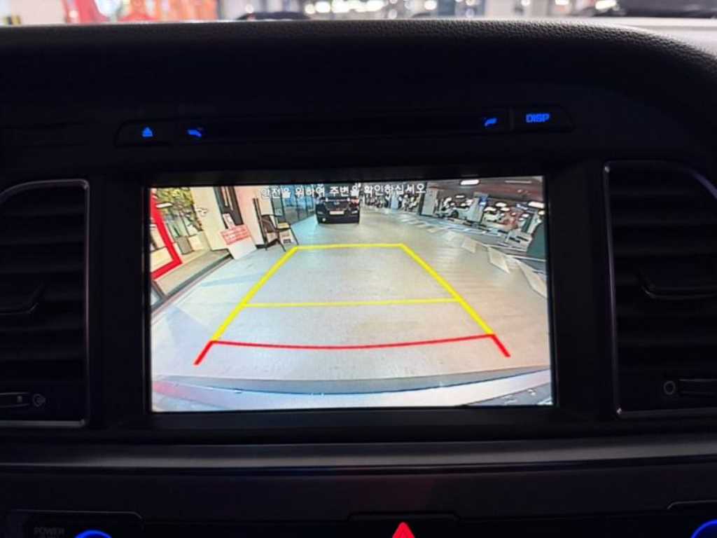 HYUNDAI Sonata - Vista 11