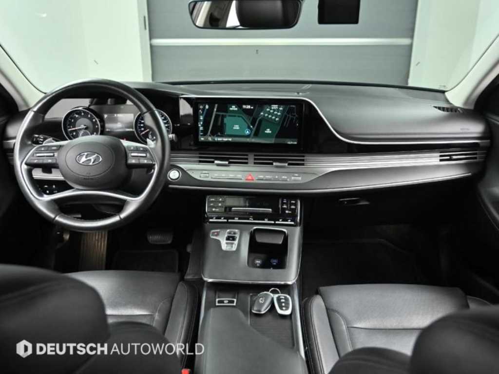HYUNDAI Grandeur - Vista 9
