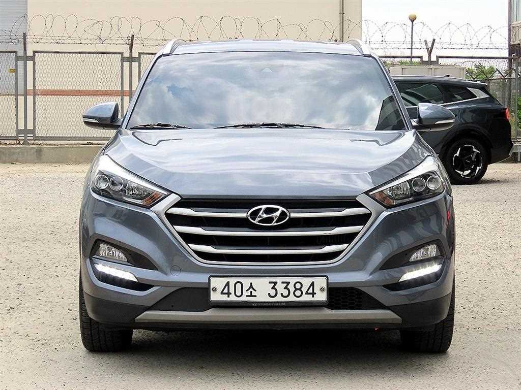 HYUNDAI Tucson - Vista 2