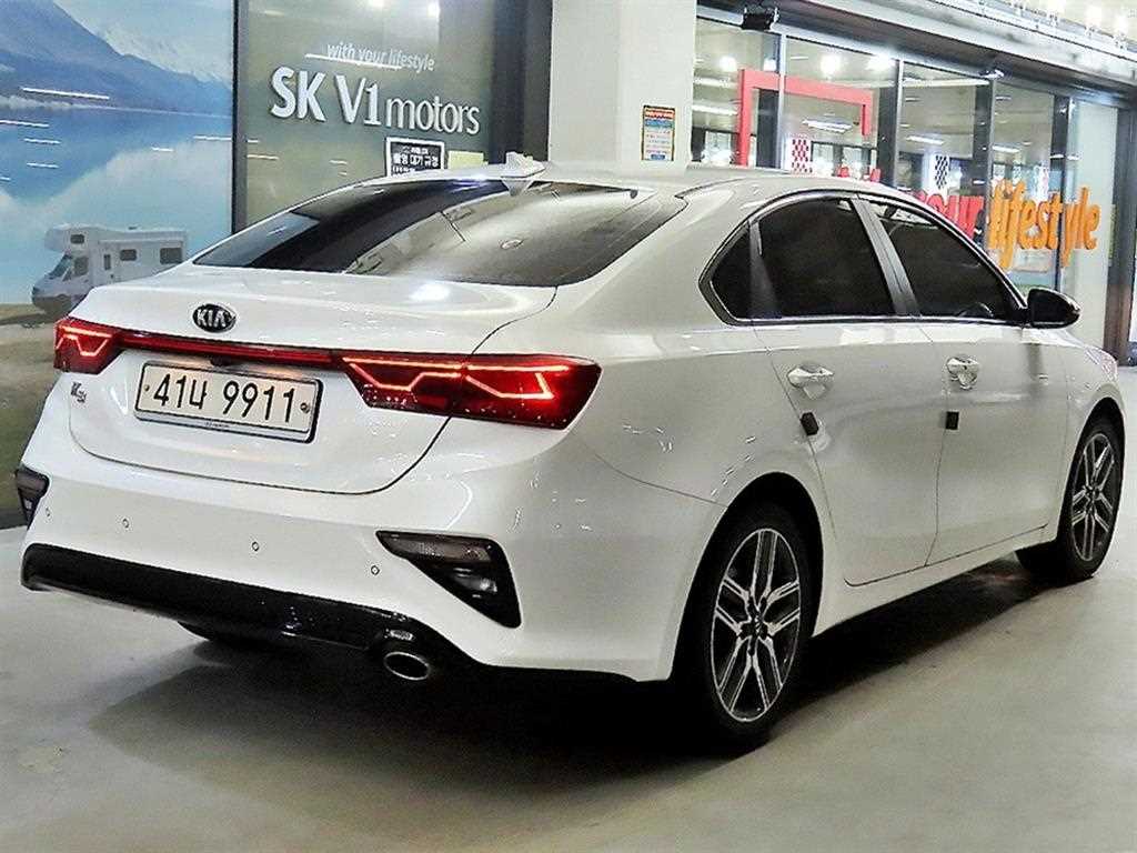 KIA K3 - Vista 4