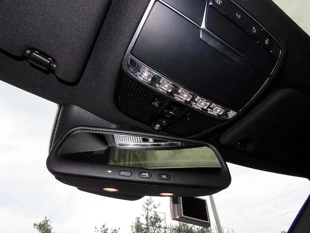Mercedes Benz S Class - Vista 11