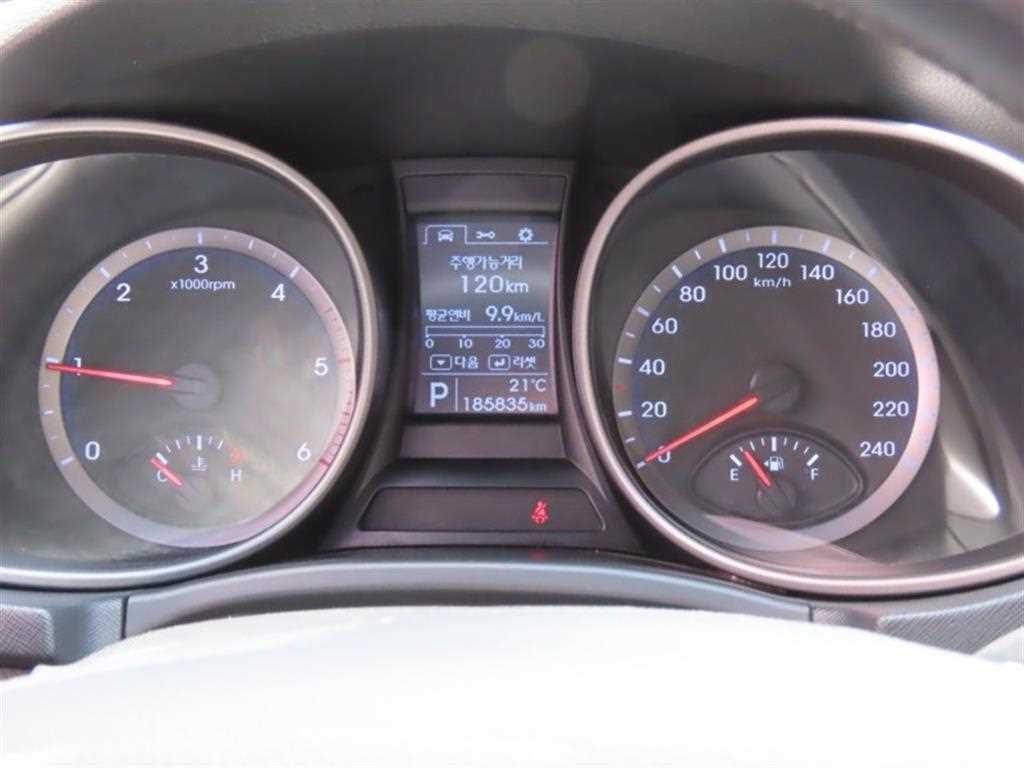 HYUNDAI Santa Fe - Vista 5