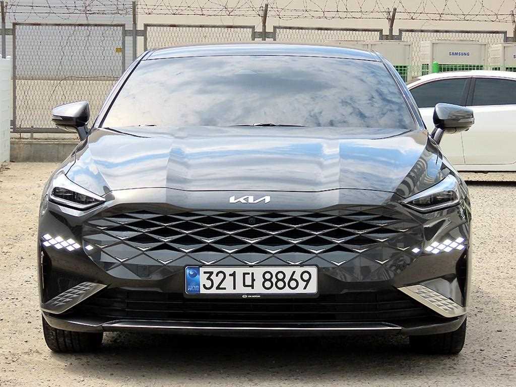 KIA K8 - Vista 2