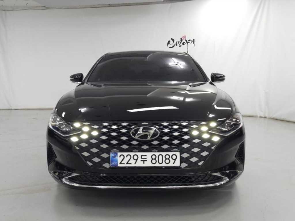 HYUNDAI Grandeur 2020 Negro - Importación desde Corea - HF Imports Iquique - Foto 1