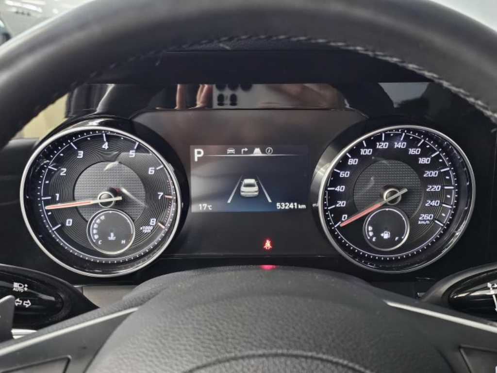 HYUNDAI Grandeur - Vista 10