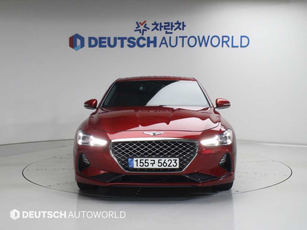 Genesis G70 - Vista 3