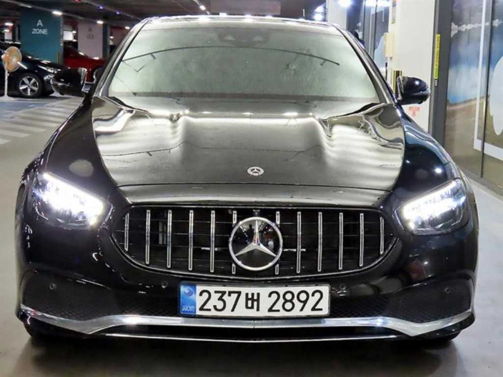 Mercedes Benz E class - Vista 2