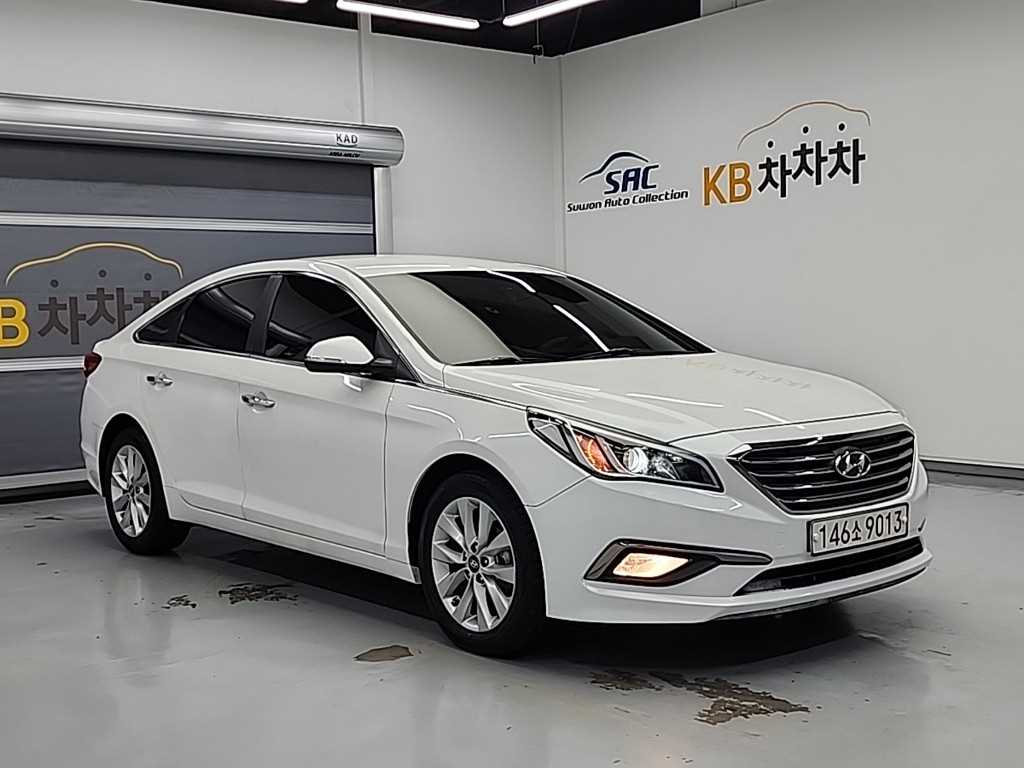HYUNDAI Sonata - Vista 4