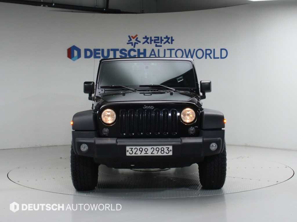 Jeep Wrangler - Vista 3