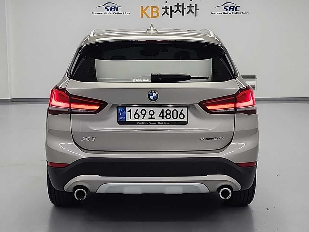 BMW X1 - Vista 3