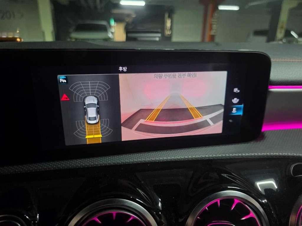 Mercedes Benz CLA Class - Vista 12