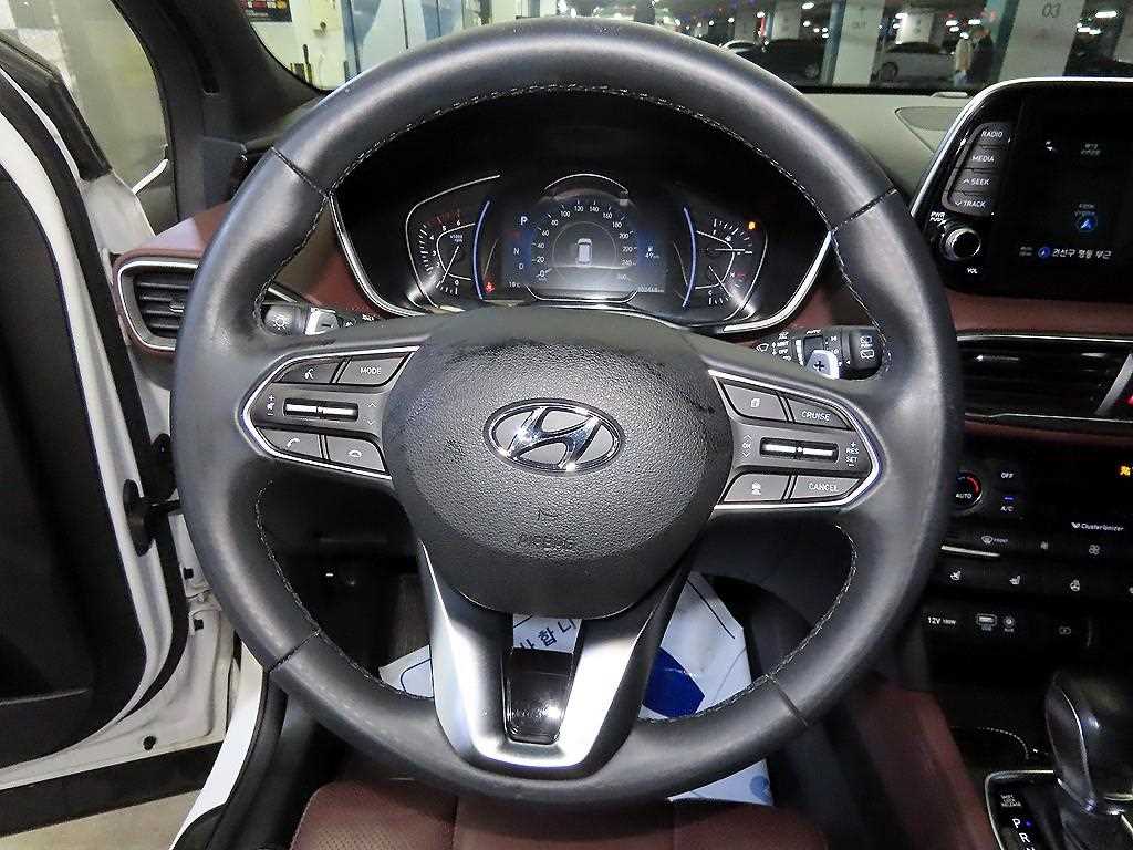 HYUNDAI Santa Fe - Vista 8