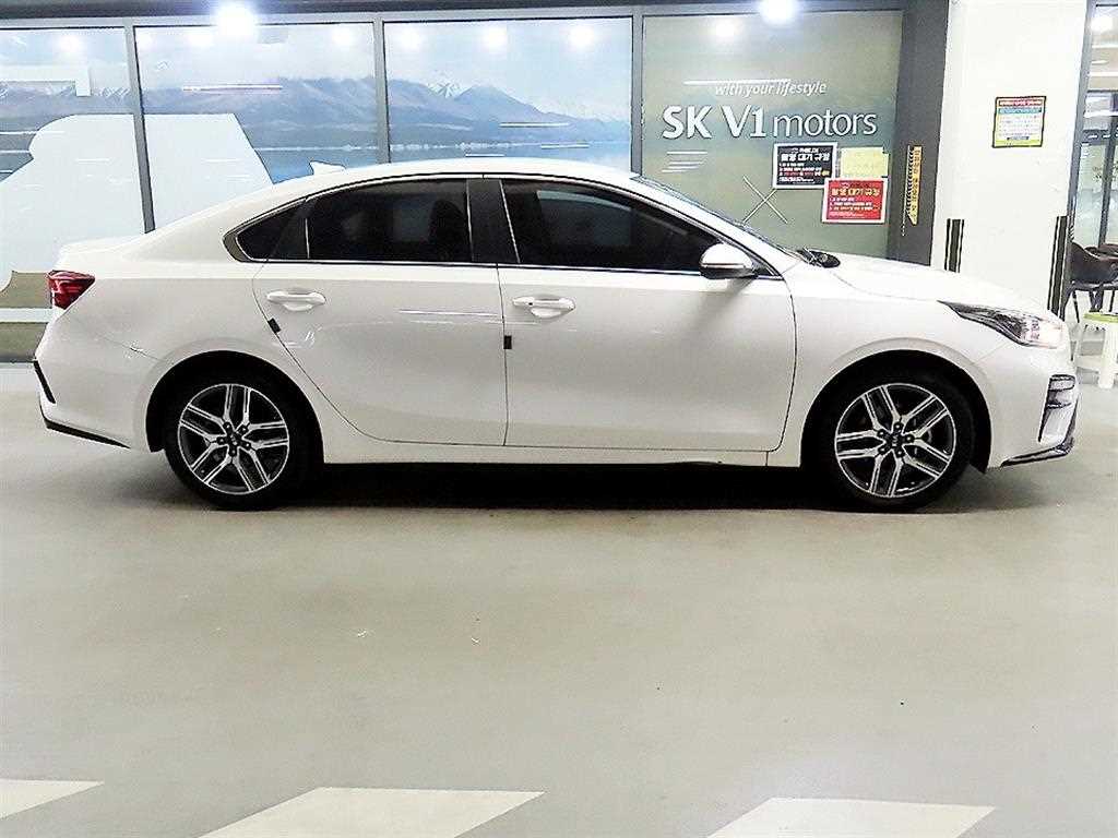 KIA K3 - Vista 3