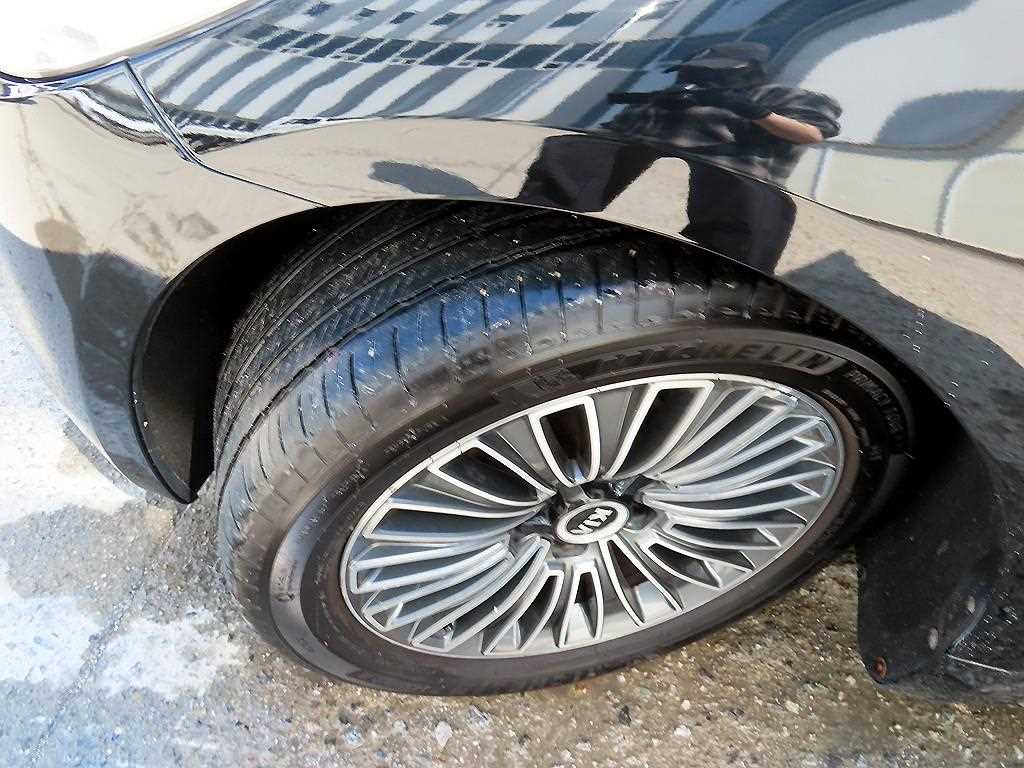 KIA K9 2013 Negro - Importación desde Corea - HF Imports Iquique - Foto 20