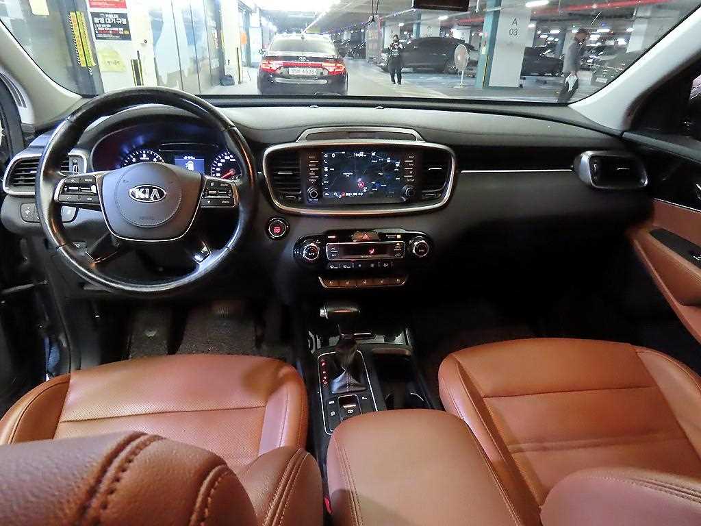 KIA Sorento - Vista 10