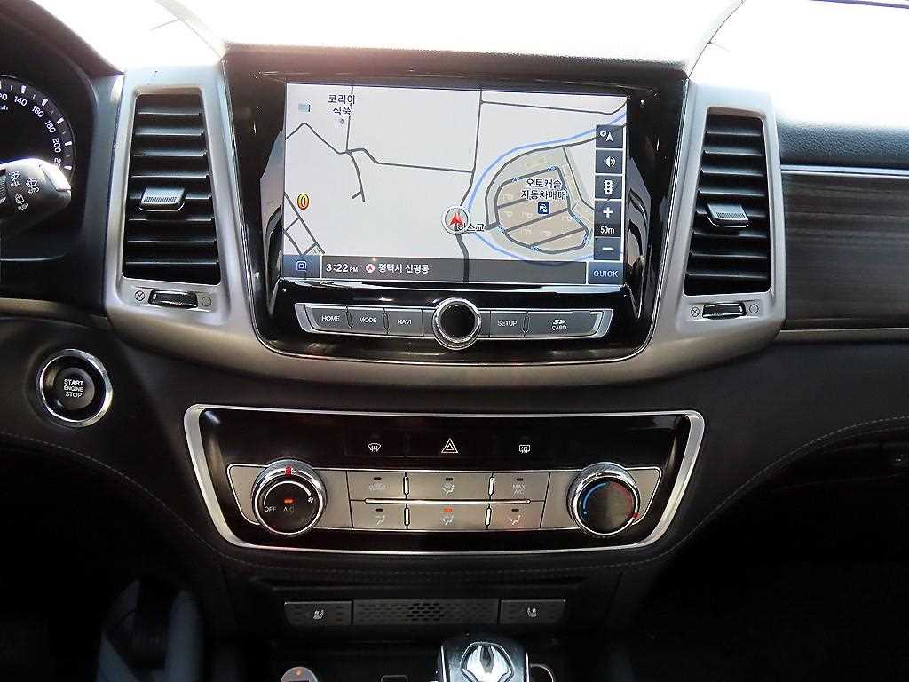 Ssangyong Rexton - Vista 10