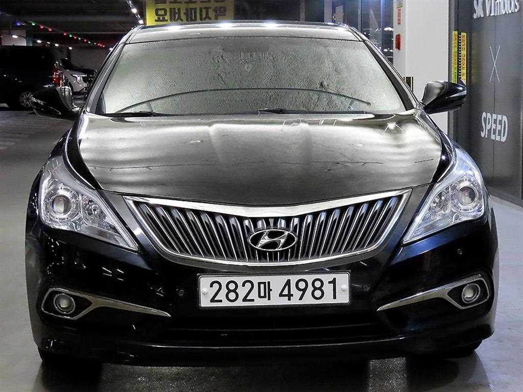 HYUNDAI Grandeur - Vista 2
