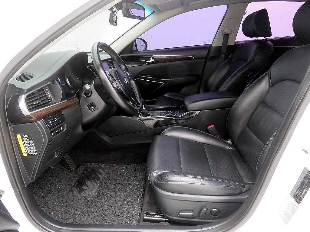 KIA K7 - Vista 6