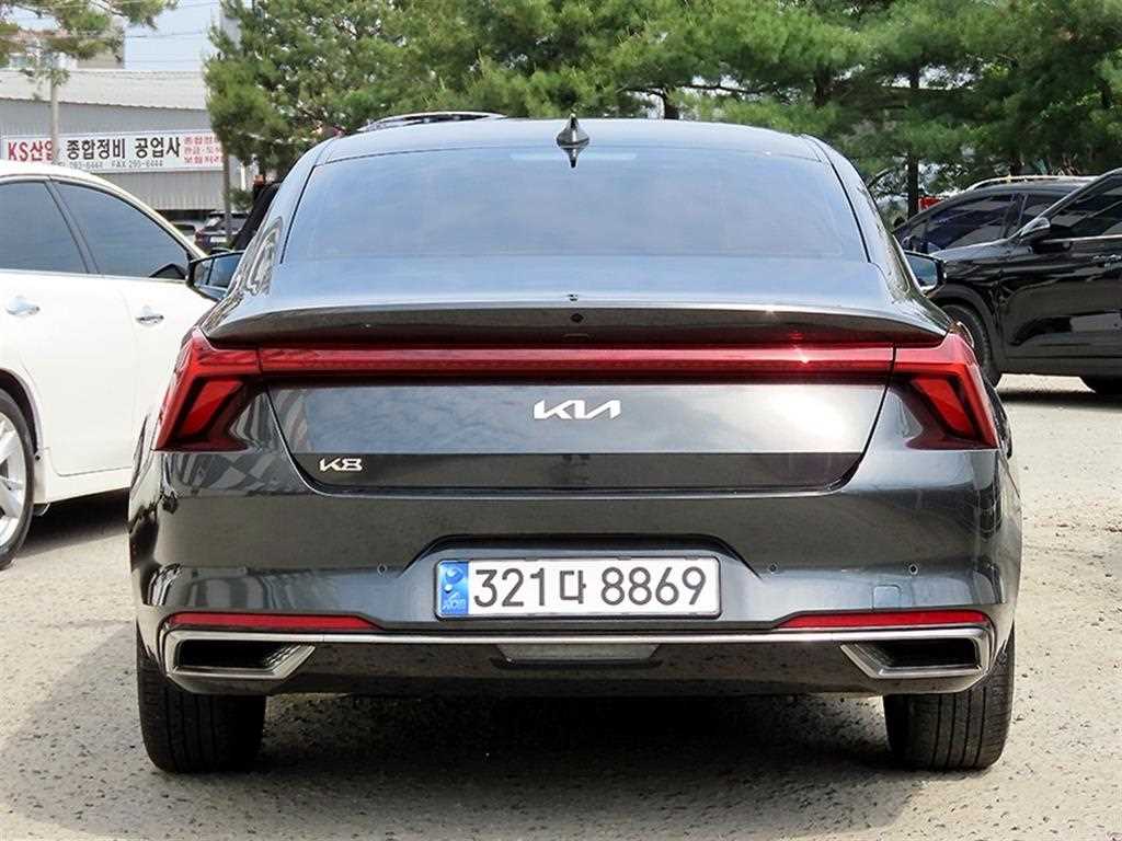 KIA K8 - Vista 4