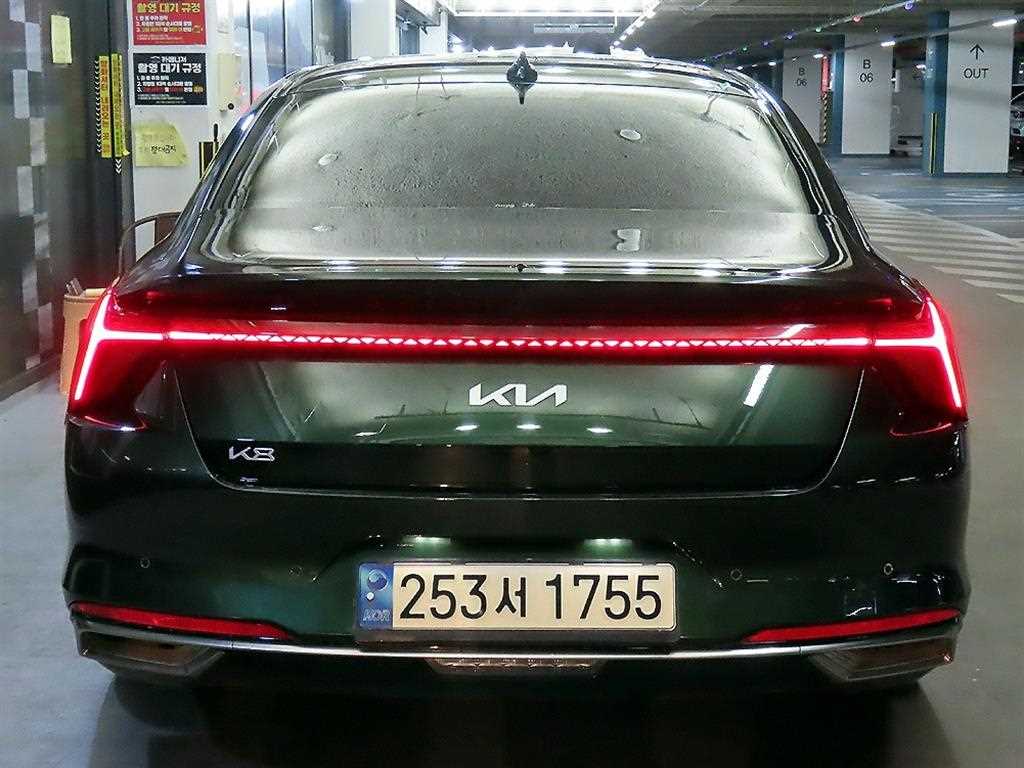 KIA K8 - Vista 5