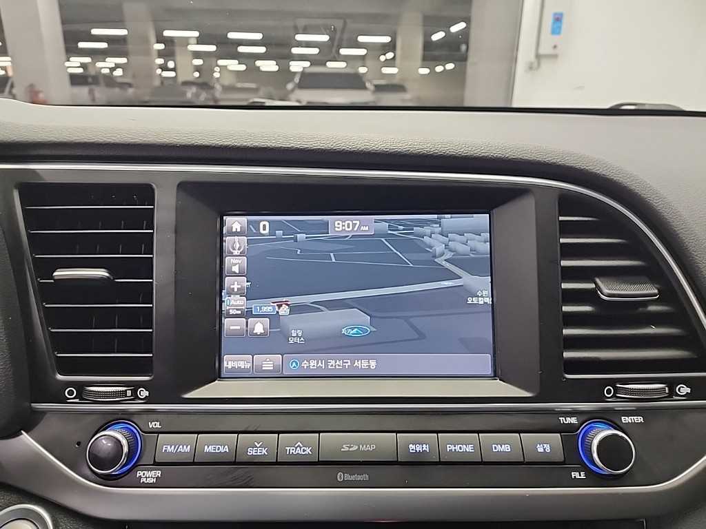HYUNDAI Avante 2017 Gris - Importación desde Corea - HF Imports Iquique - Foto 14