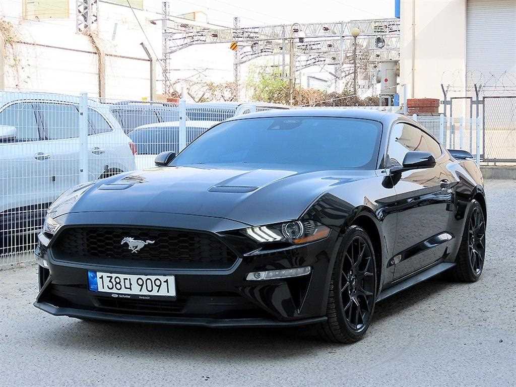Ford Mustang - Vista 2