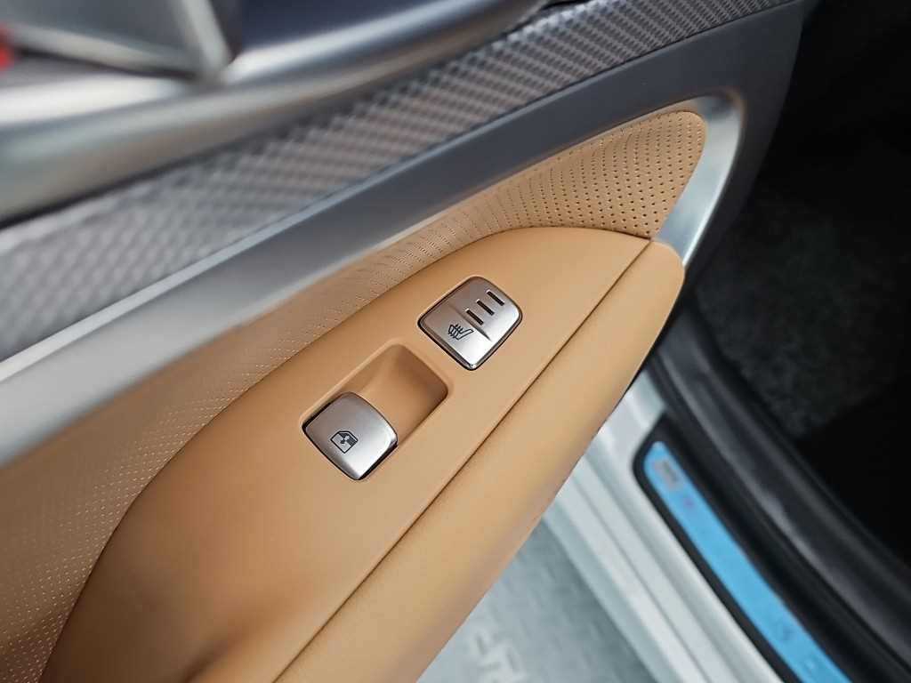 Genesis G70 2022 - Importación desde Corea - HF Imports Iquique - Foto 13