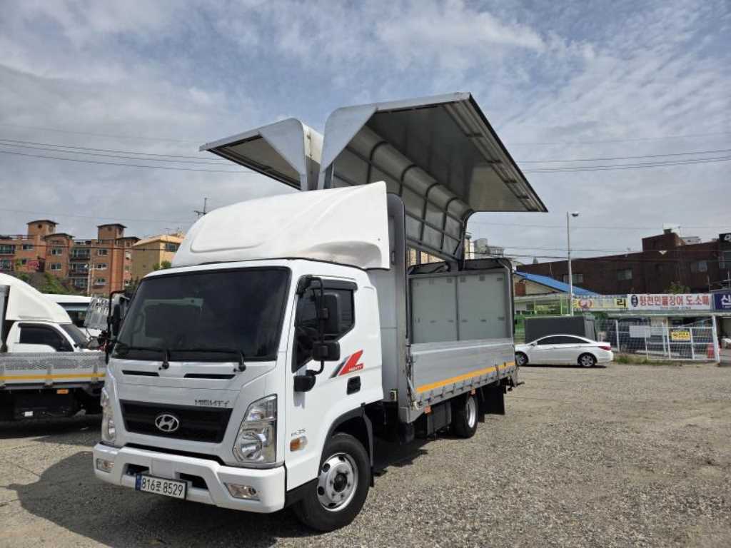 medium and large cargo truck - Vista 8