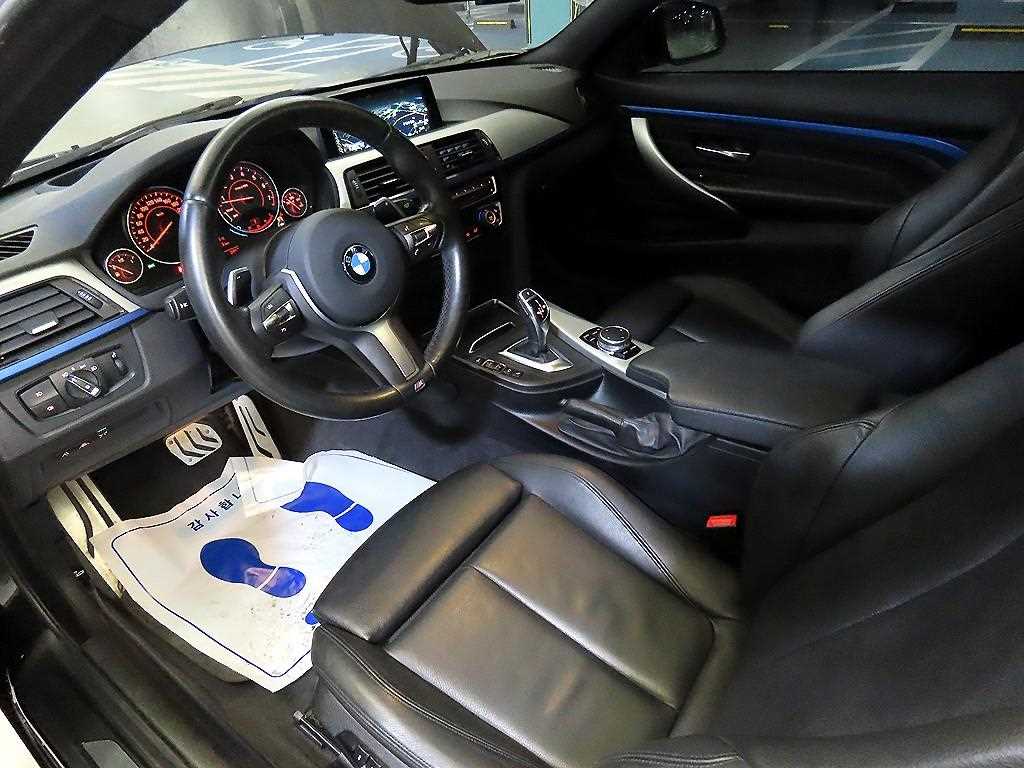 BMW 4 Series - Vista 10