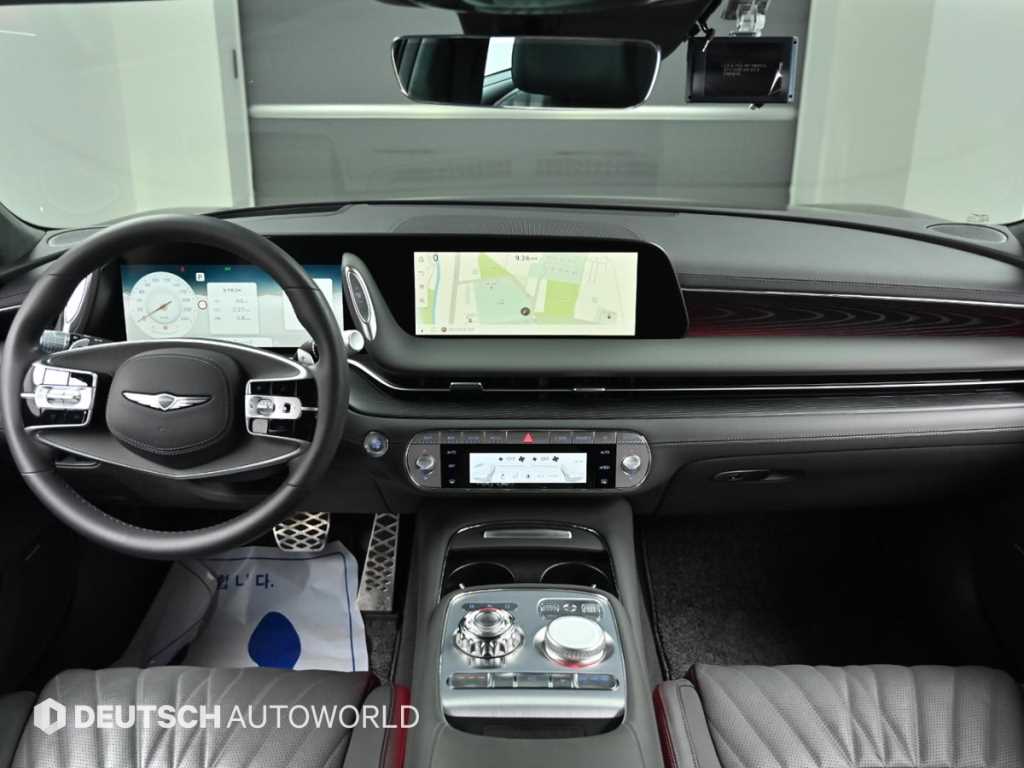 Genesis G90 - Vista 7