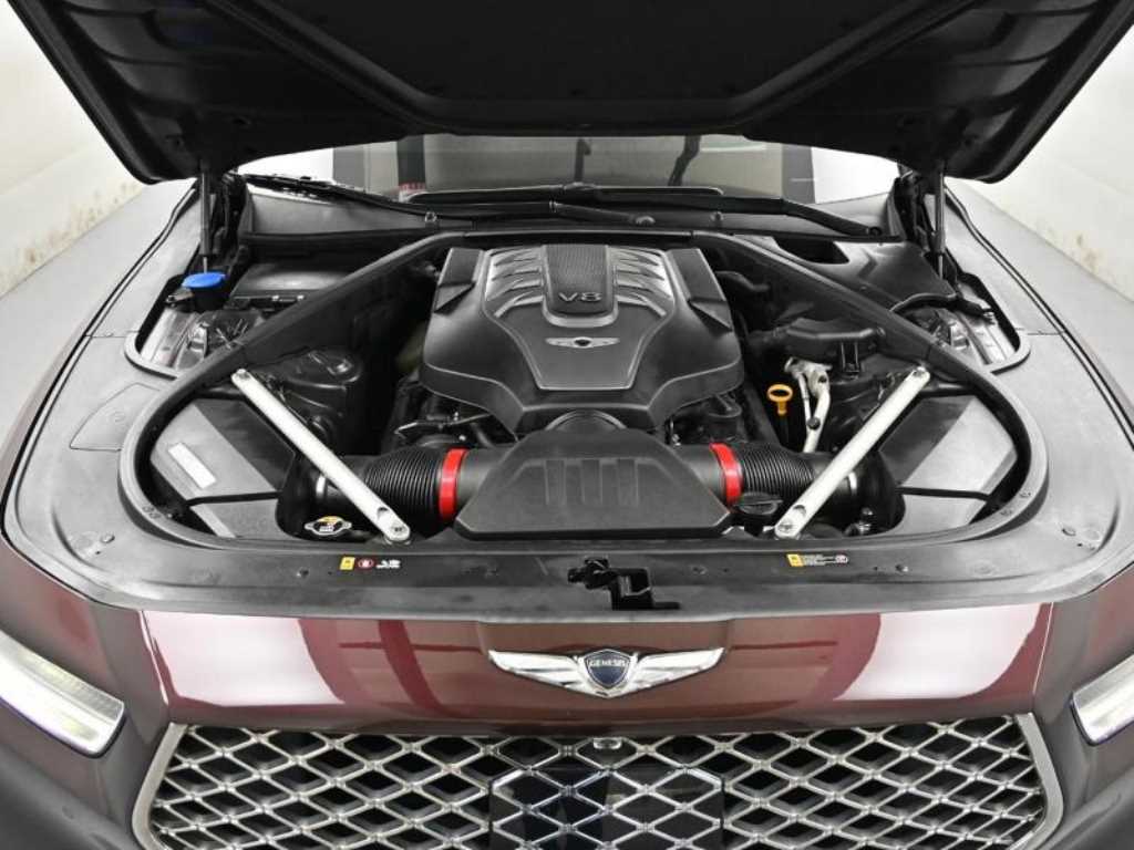 Genesis G90 - Vista 6