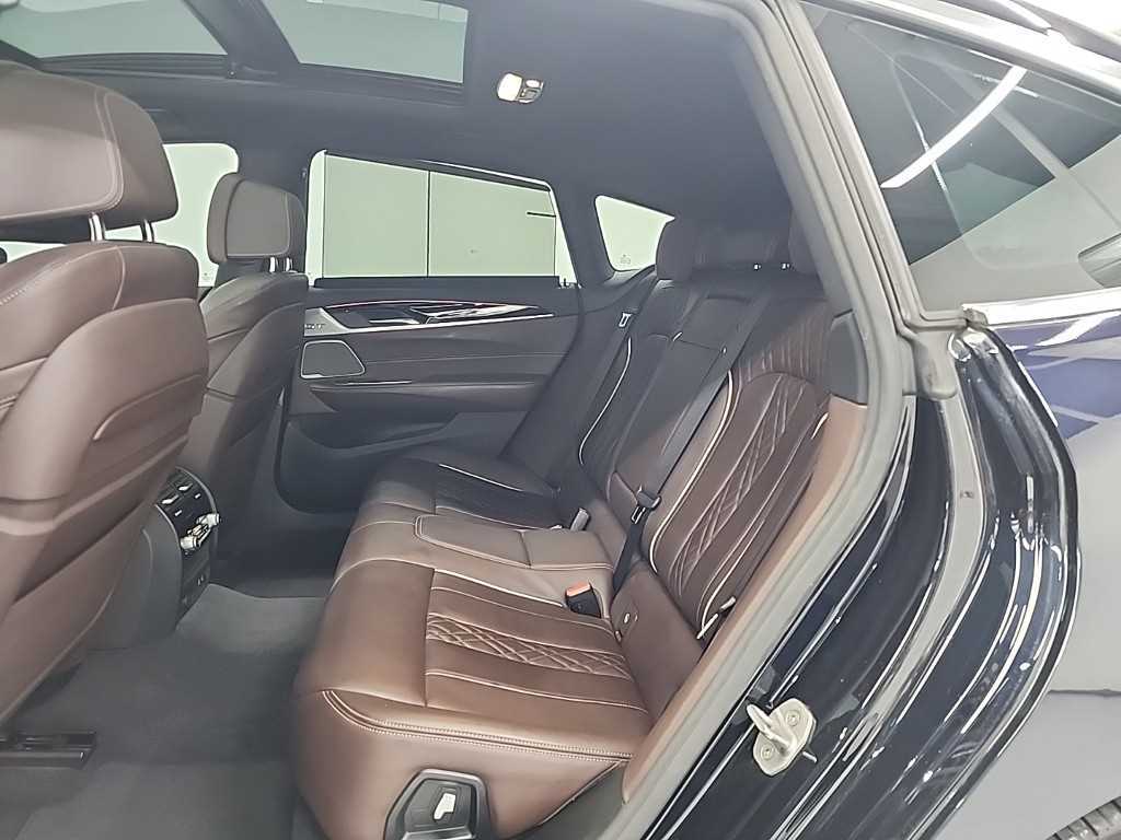 BMW Gran Turismo - Vista 12