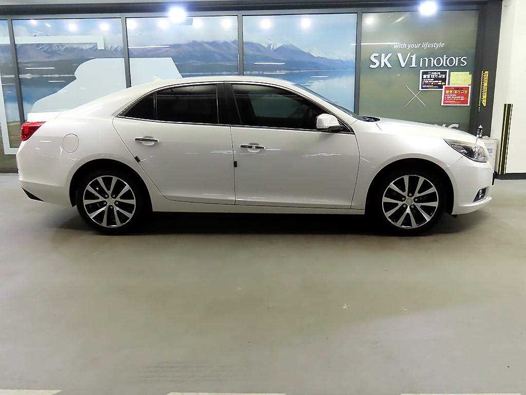 Chevrolet Malibu - Vista 2