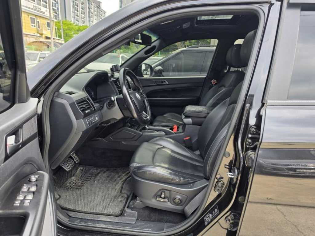 Ssangyong Rexton - Vista 7