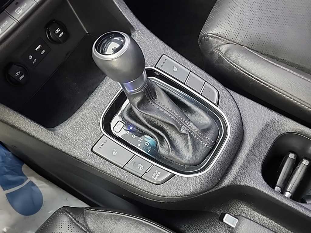 HYUNDAI i30 - Vista 8