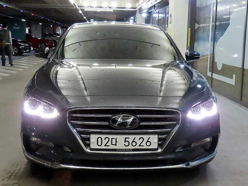 HYUNDAI Grandeur - Vista 2