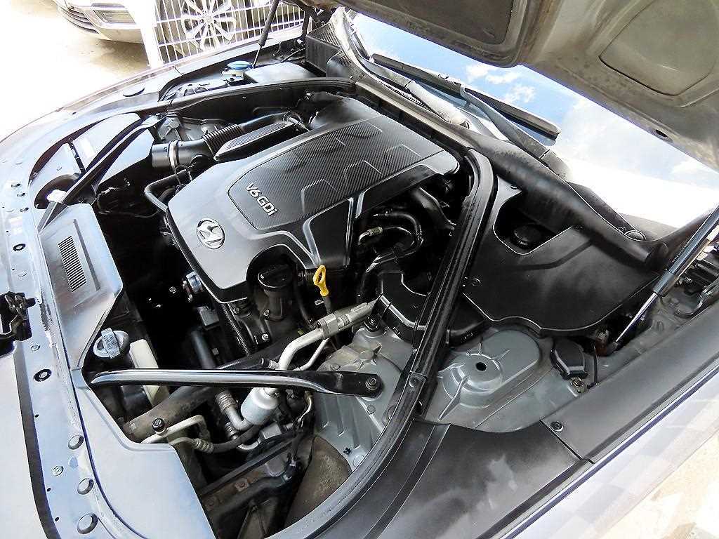 HYUNDAI Genesis 2015 Gris - Importación desde Corea - HF Imports Iquique - Foto 19
